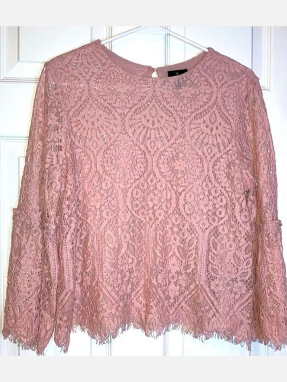 Worthington Petite Pink Lace Overlay Blouse  EUC